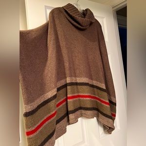 Cozy fall turtle neck cape size XS/S